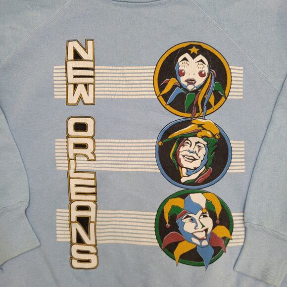 Vintage New-Orleans Sweatshirt Womens L 21x22 Boxy Mardi-Gras Mask - Picture 9 of 14